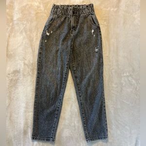 Black High rise, paper bag style mom jeans,
